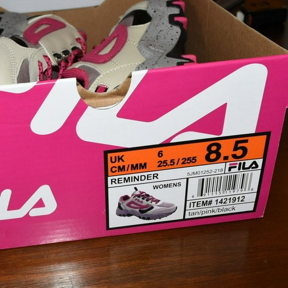 FILA Women's Lace Up Leather Accent Sneaker Size 8.5 Gray Beige Black Pink - Picture 7 of 8